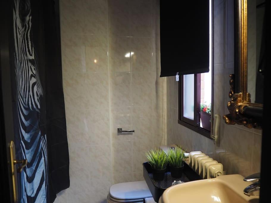 Blanco Y Negro Apartment *